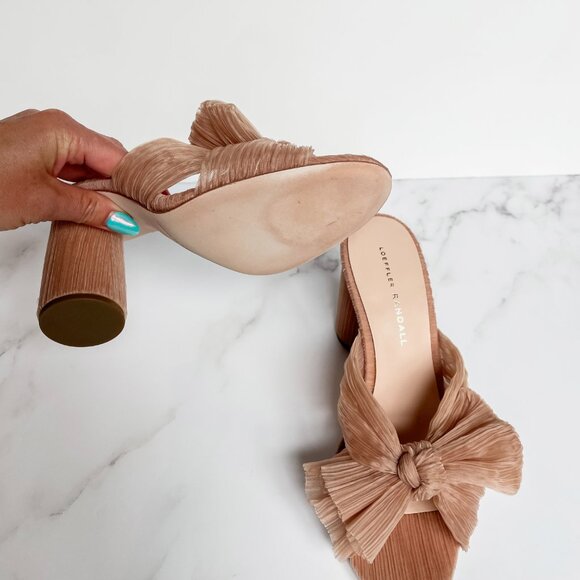Leoffler Randall Penny Pleasted Bow Heels in Blush Pink Sz 7 - Picture 2 of 4